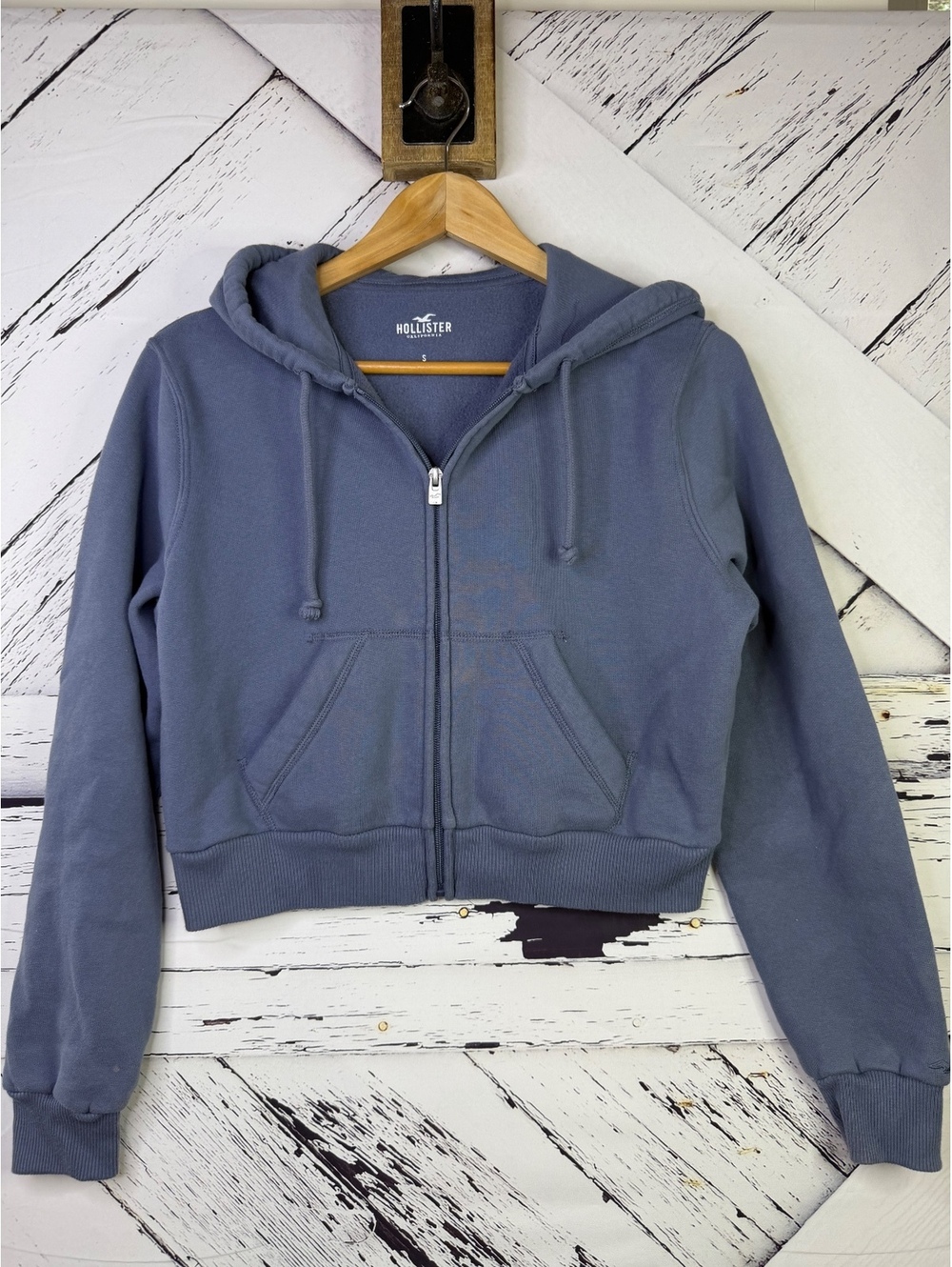 Hollister Cozy Streetwear Y2K Full Zip Cropped Hoodie Women’s Small